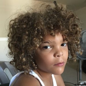 Meet your Posher, Traci